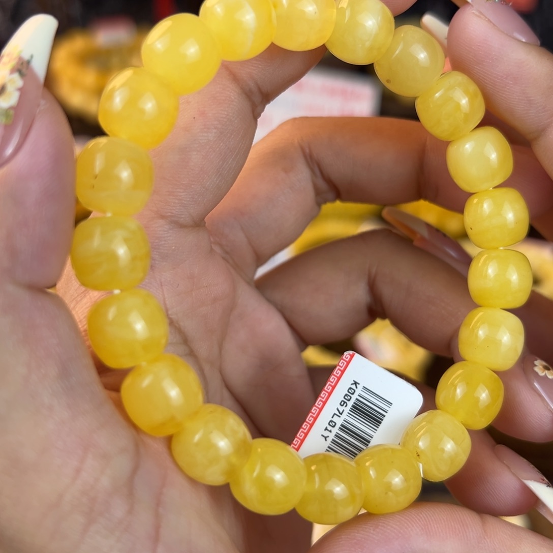 琥珀裸石未镶嵌bhbnbjjnnbbnnm