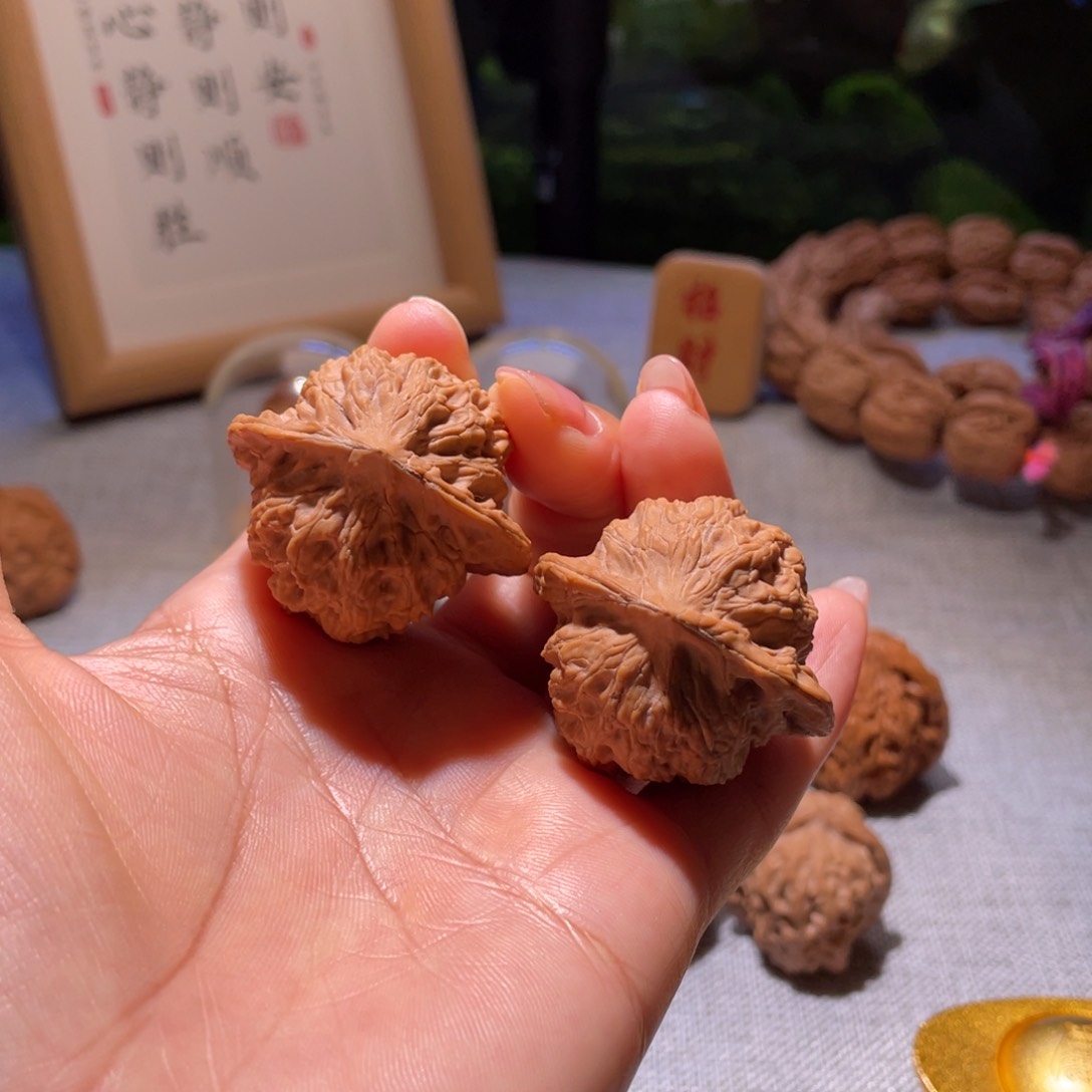 桃核把件39全品崔凯公子帽