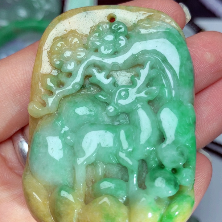 翡翠吊坠(不含链)未镶嵌