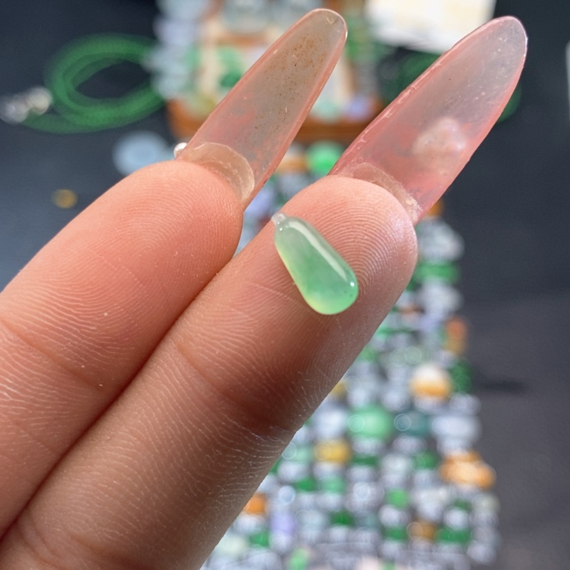 【闪购商品】翡翠挂件未镶嵌瓜