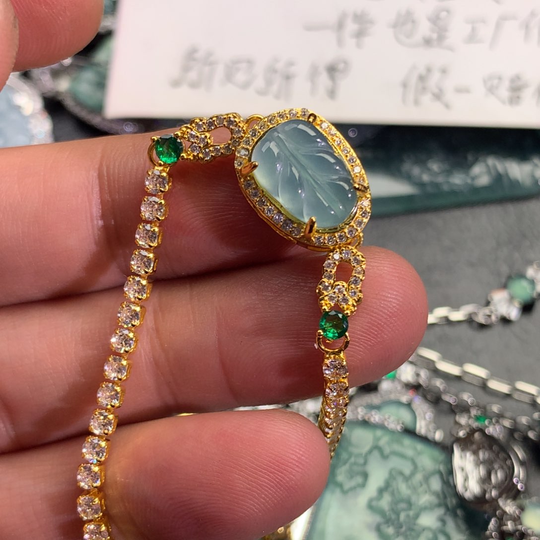 翡翠颈饰未镶嵌叶子手链