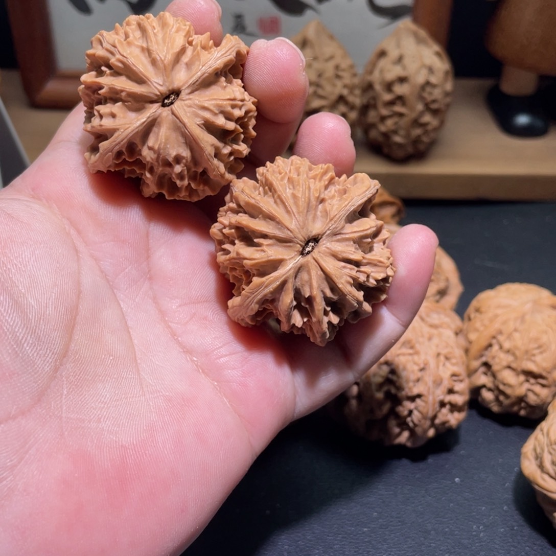 咕***噜吊坠桃核蓟县野灯