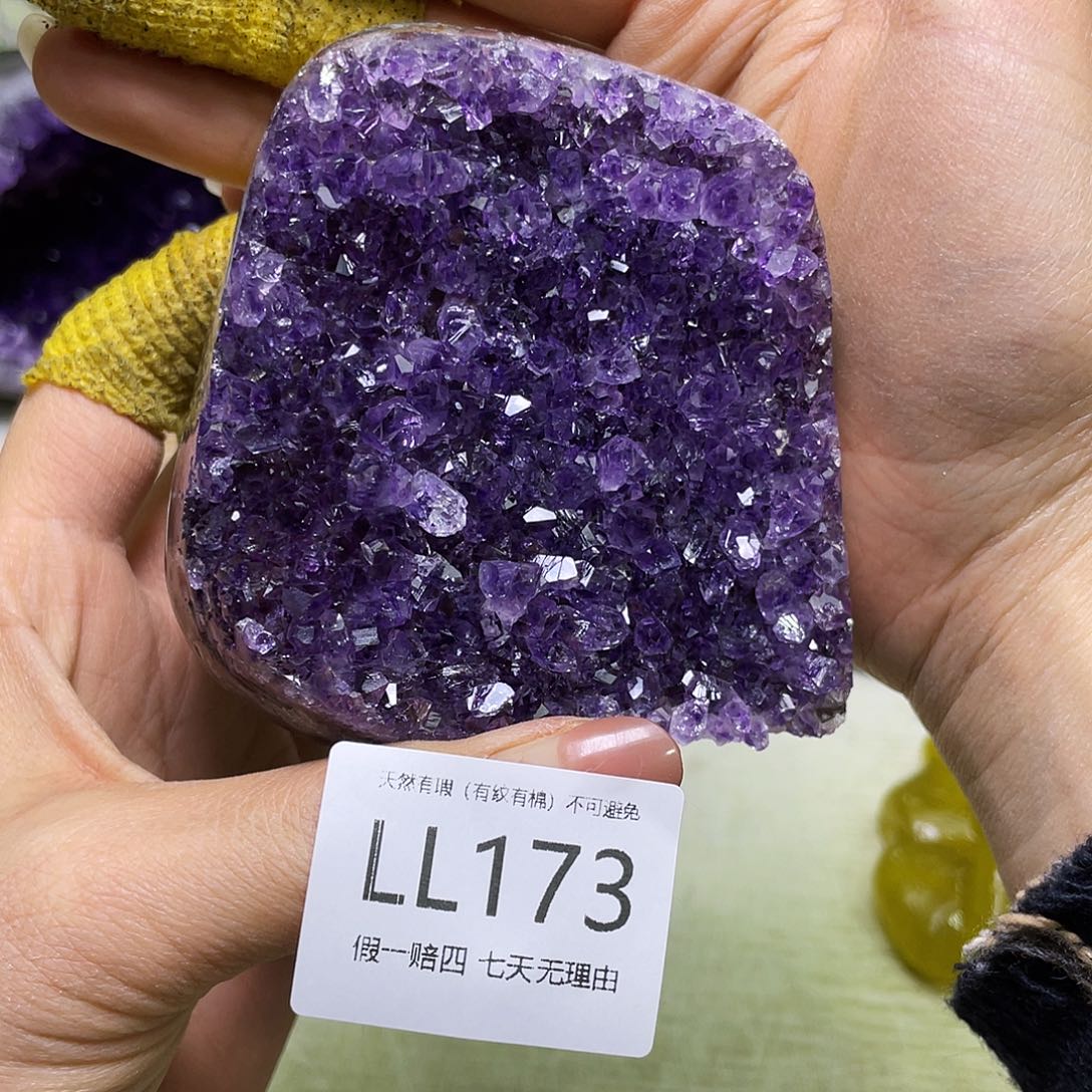 水晶摆件未镶嵌摆件