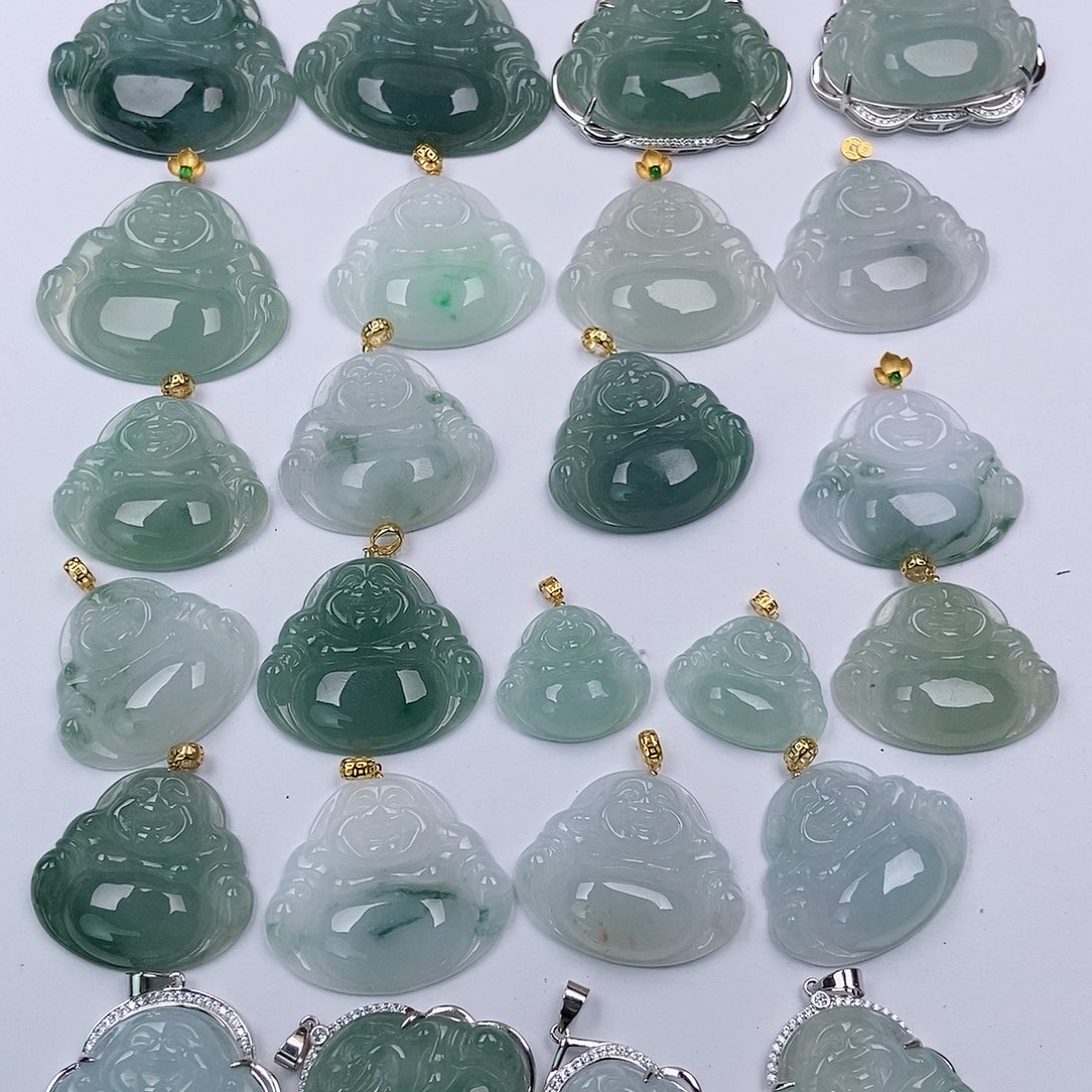 翡翠颈饰未镶嵌翡翠