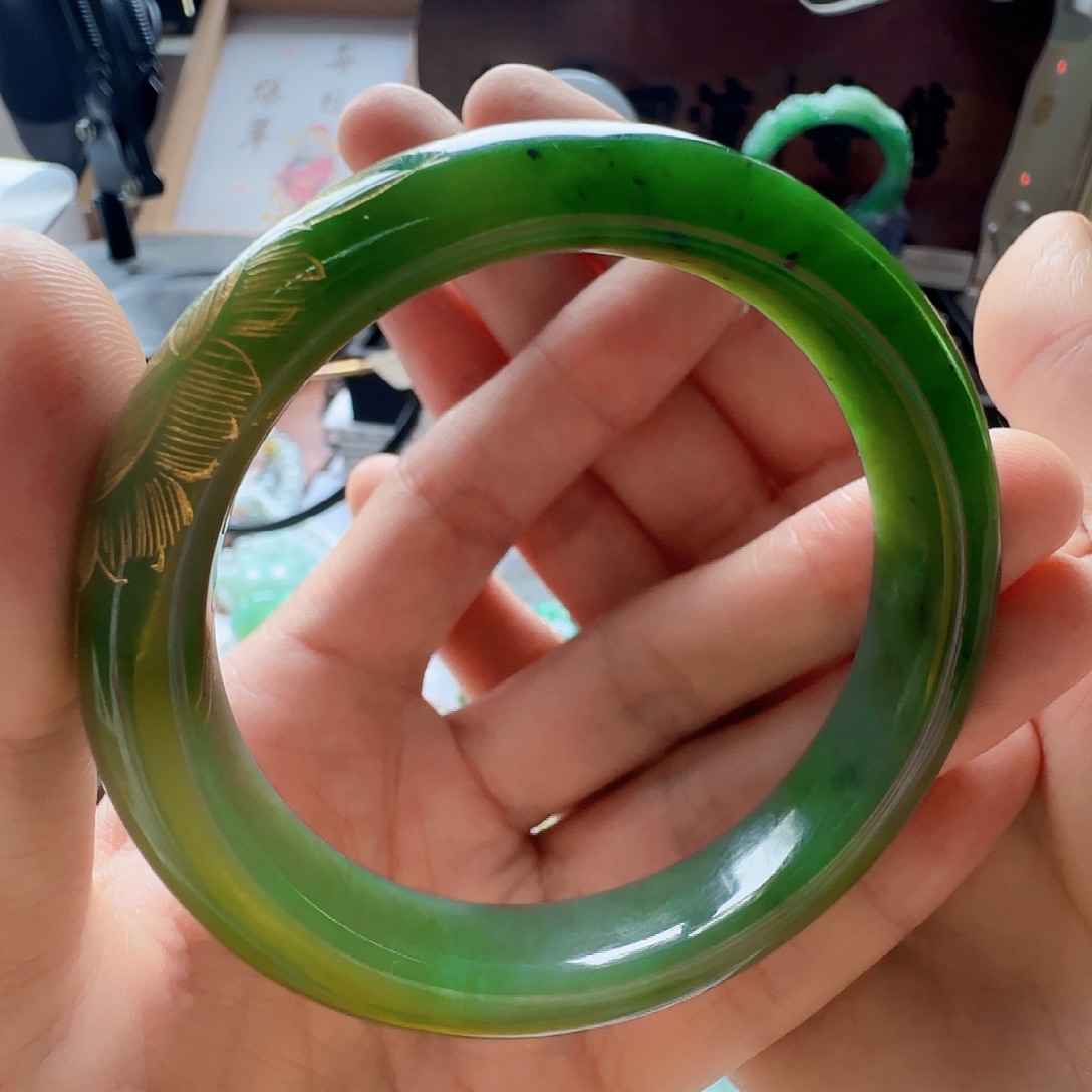 翡翠未镶嵌手镯翡翠660