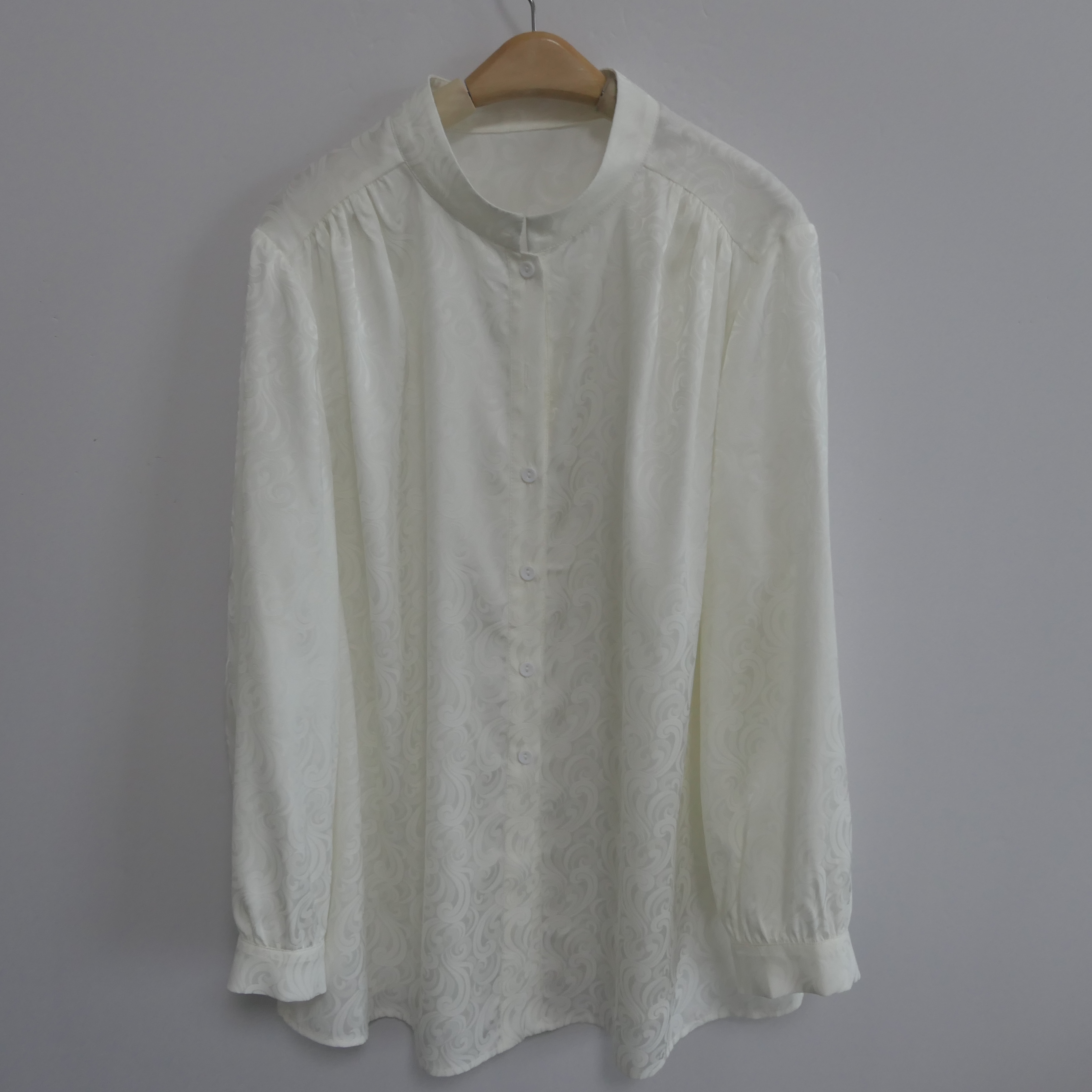 AB-1838花萝方立领长袖衬衫