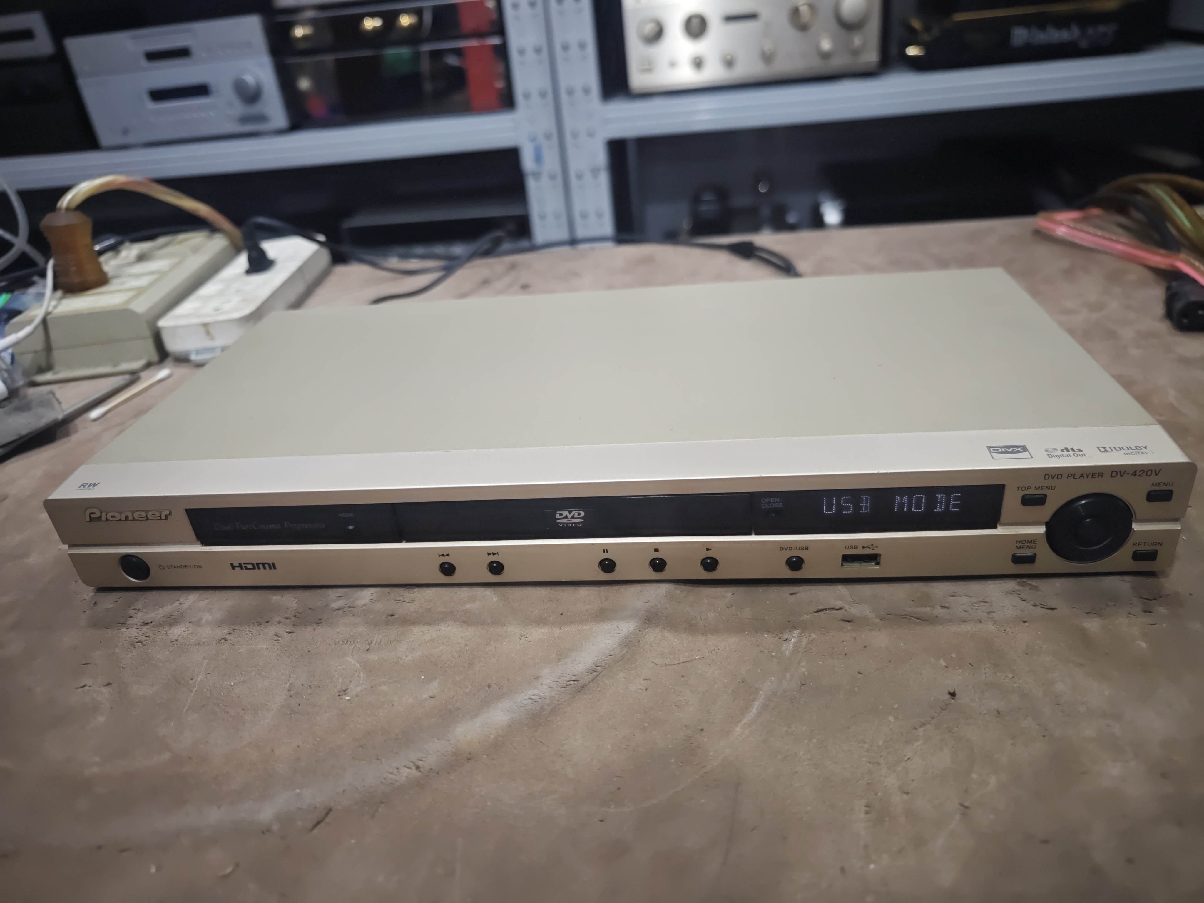 8新  先锋DVD420正常，不包邮不退换货