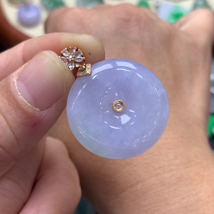 翡翠吊坠(不含链)18K金镶嵌