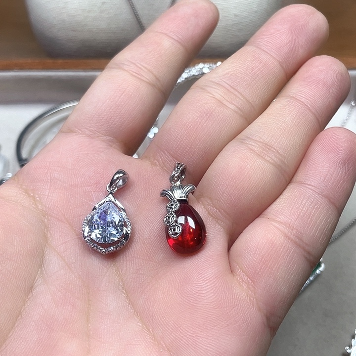 w***天坠链均925银珐琅水滴➕福袋