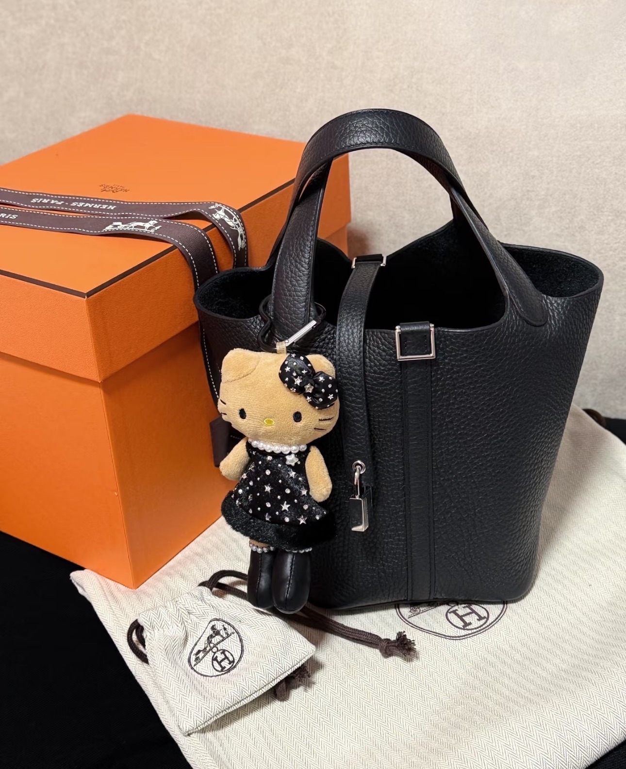 95新 Hermes/爱马仕 黑银菜篮子18 手提包c刻  12182654