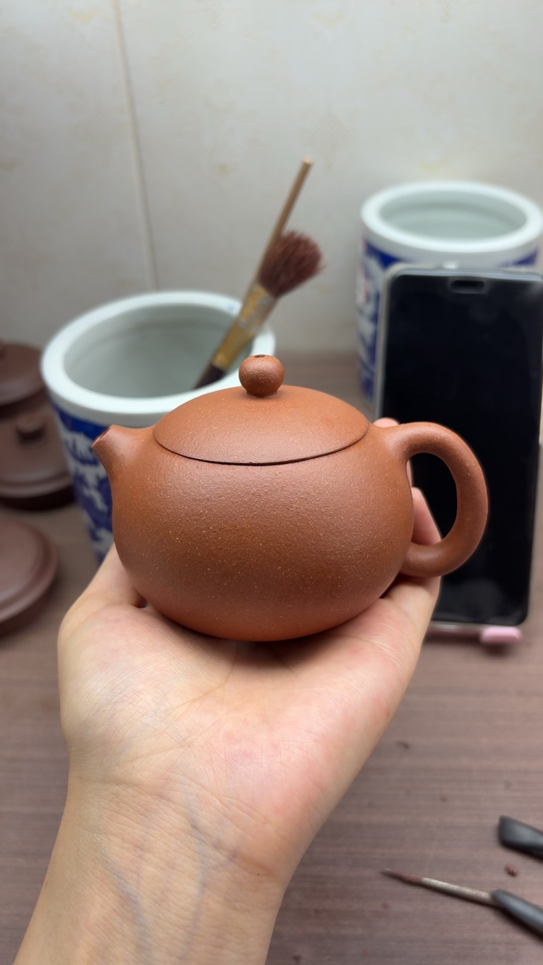 宜兴紫砂，西施壶，容量190cc，半手工艺。