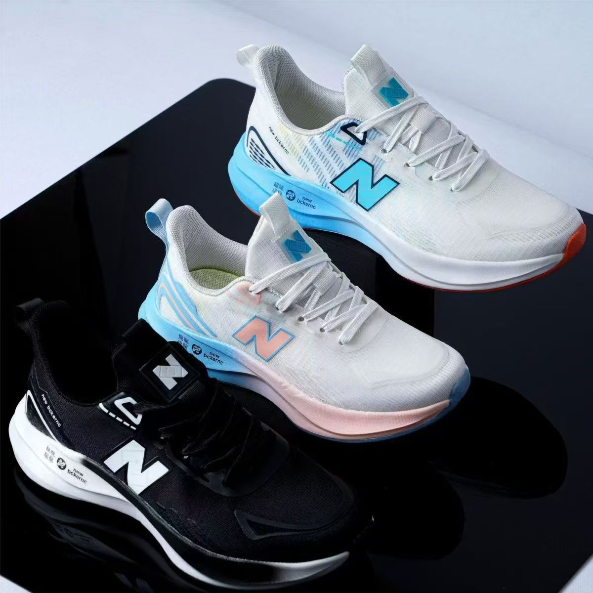 男女同款百搭运动休闲潮鞋