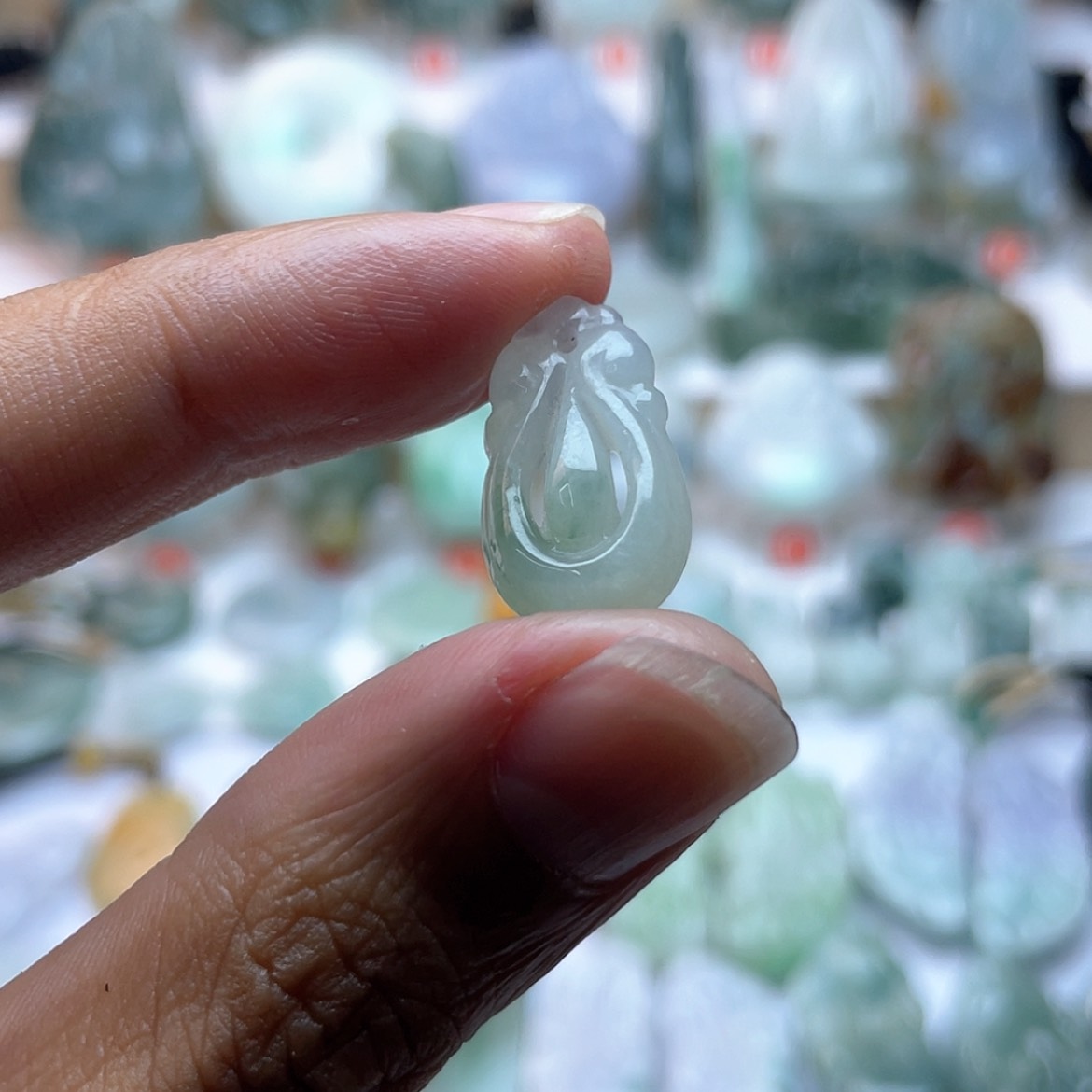 【闪购商品】颈饰未镶嵌翡翠福贝