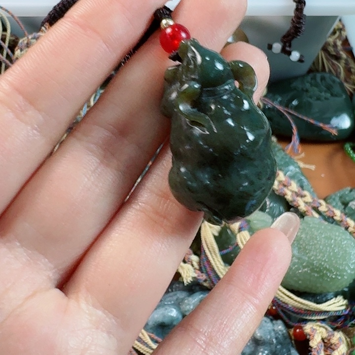 和田玉把件未镶嵌