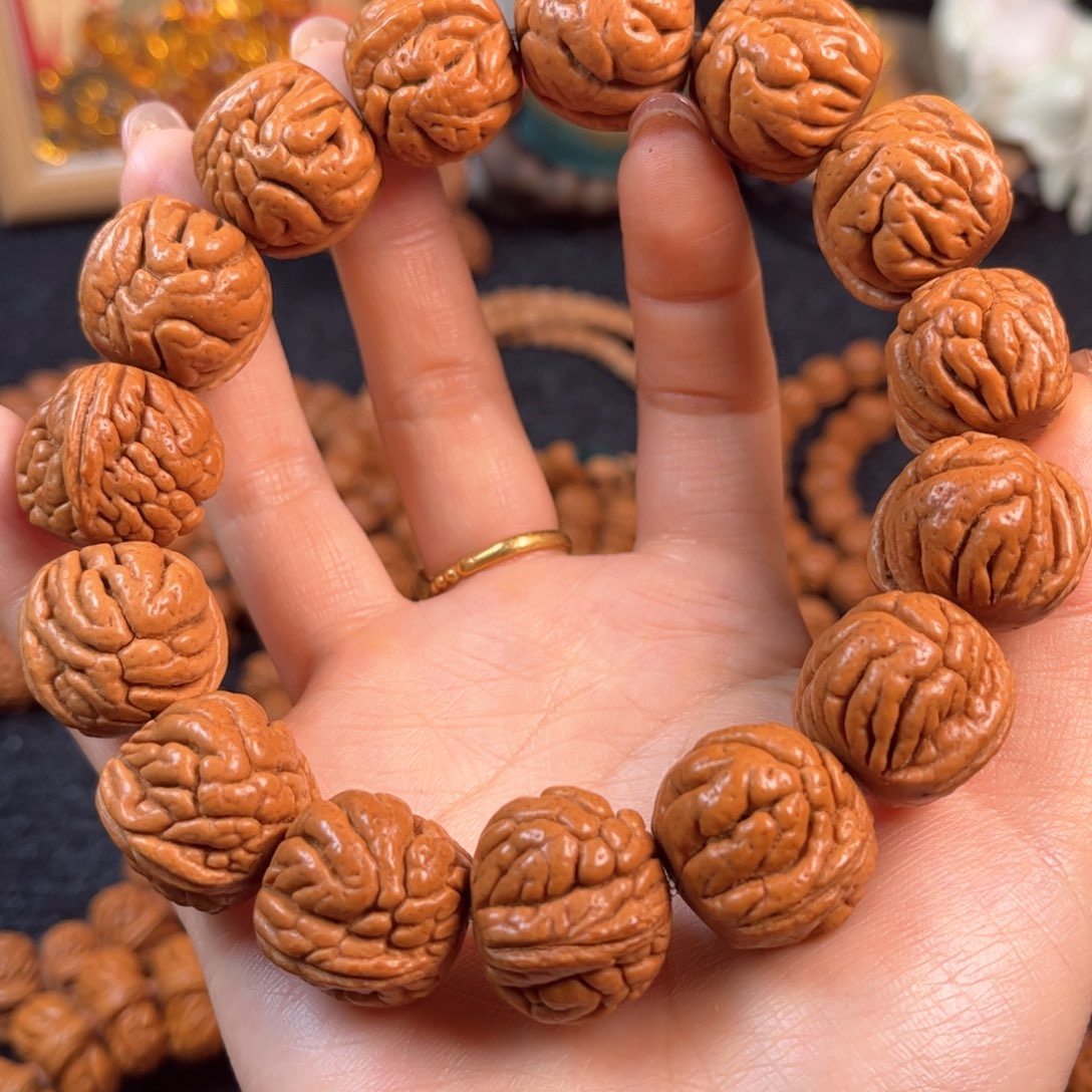 桃核手串A8链接手串