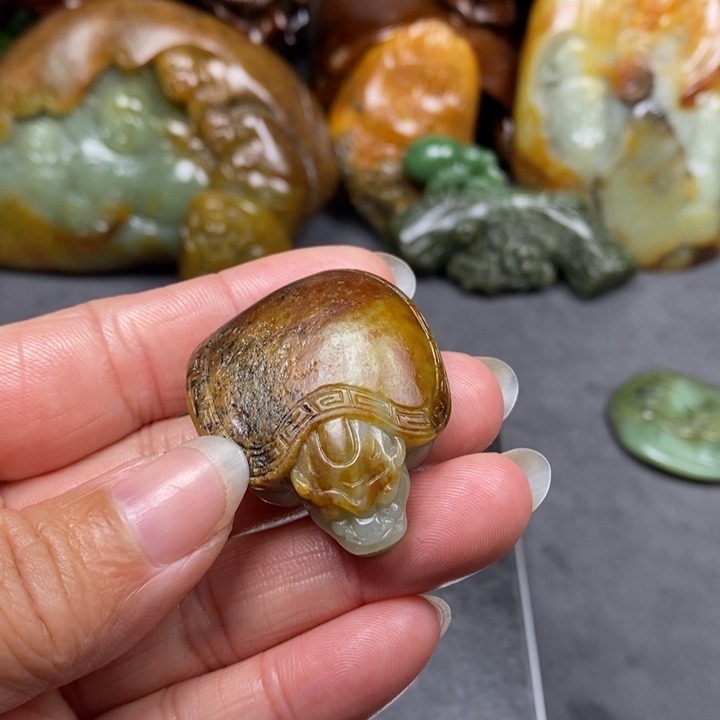 和田玉未镶嵌挂件