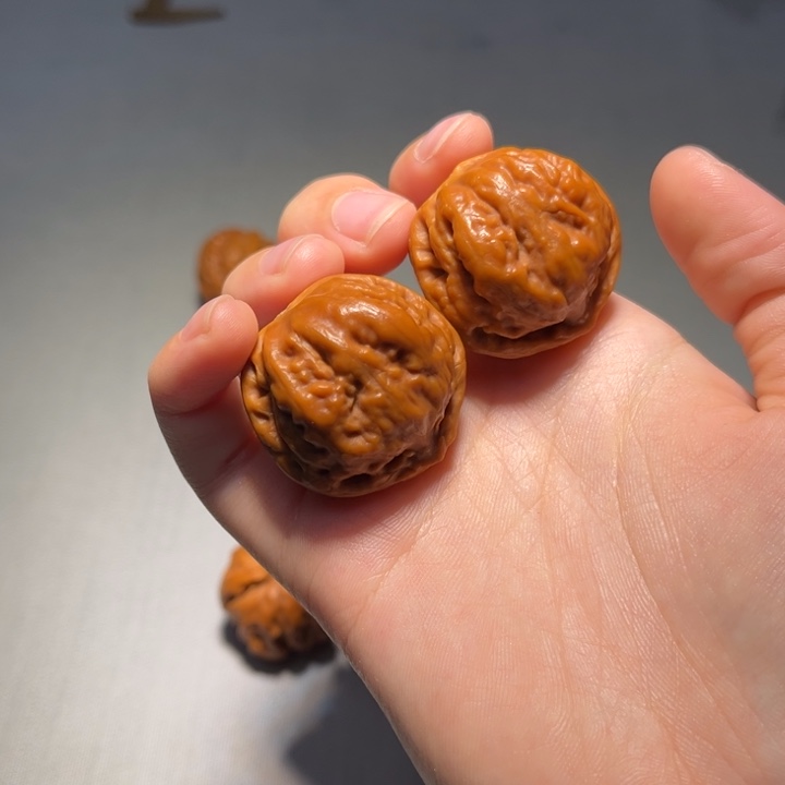 文玩核桃把件方蟾188