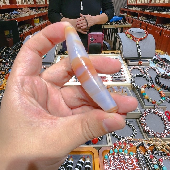 未镶嵌玛瑙/玉髓珠宝奇石