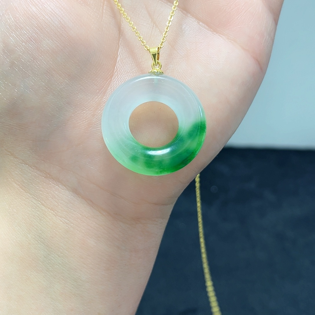 翡翠14K金镶嵌颈饰吊坠28