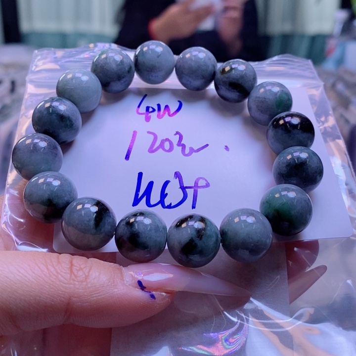 定制翡翠未镶嵌拍一发一
