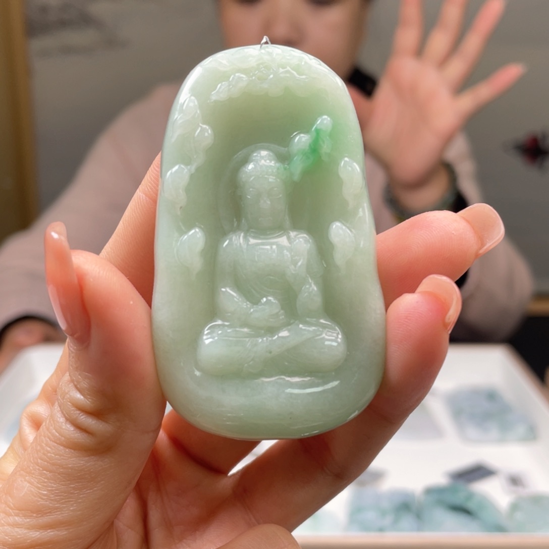 翡翠吊坠(不含链)未镶嵌