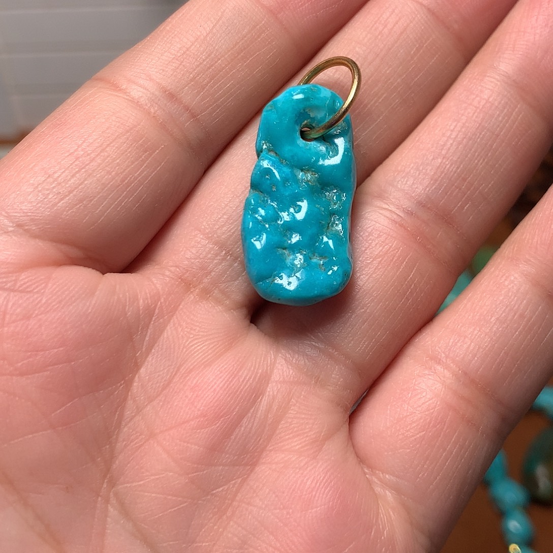 朴***宝绿松石未镶嵌珠宝奇石