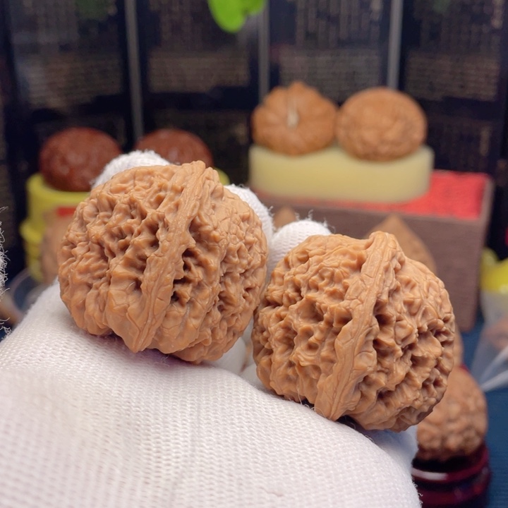 吊坠文玩核桃39全品南疆