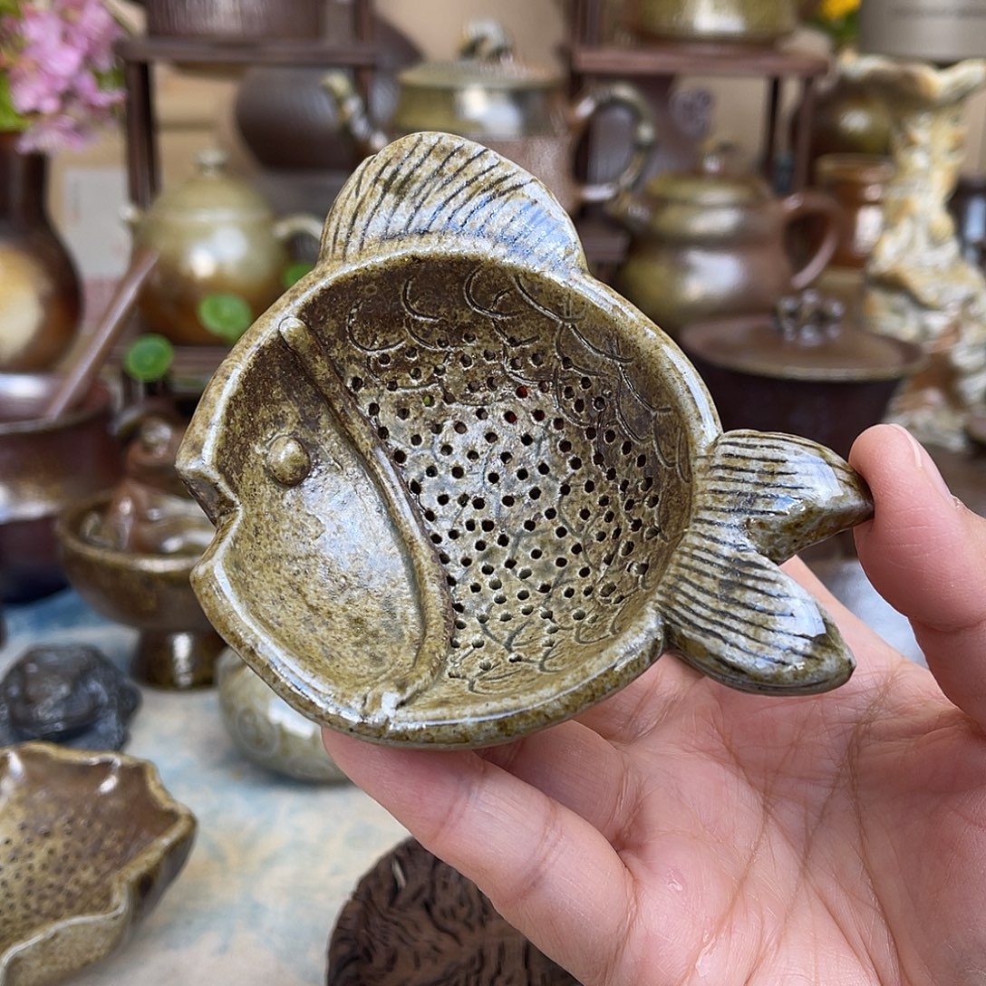 柴烧手捏小鱼茶漏茶滤