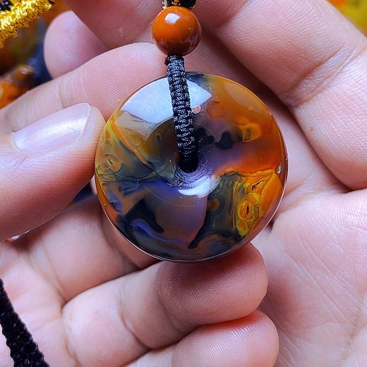 玛瑙/玉髓颈饰未镶嵌