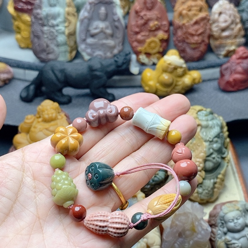 【闪购商品】定制石英质玉吊坠未镶嵌