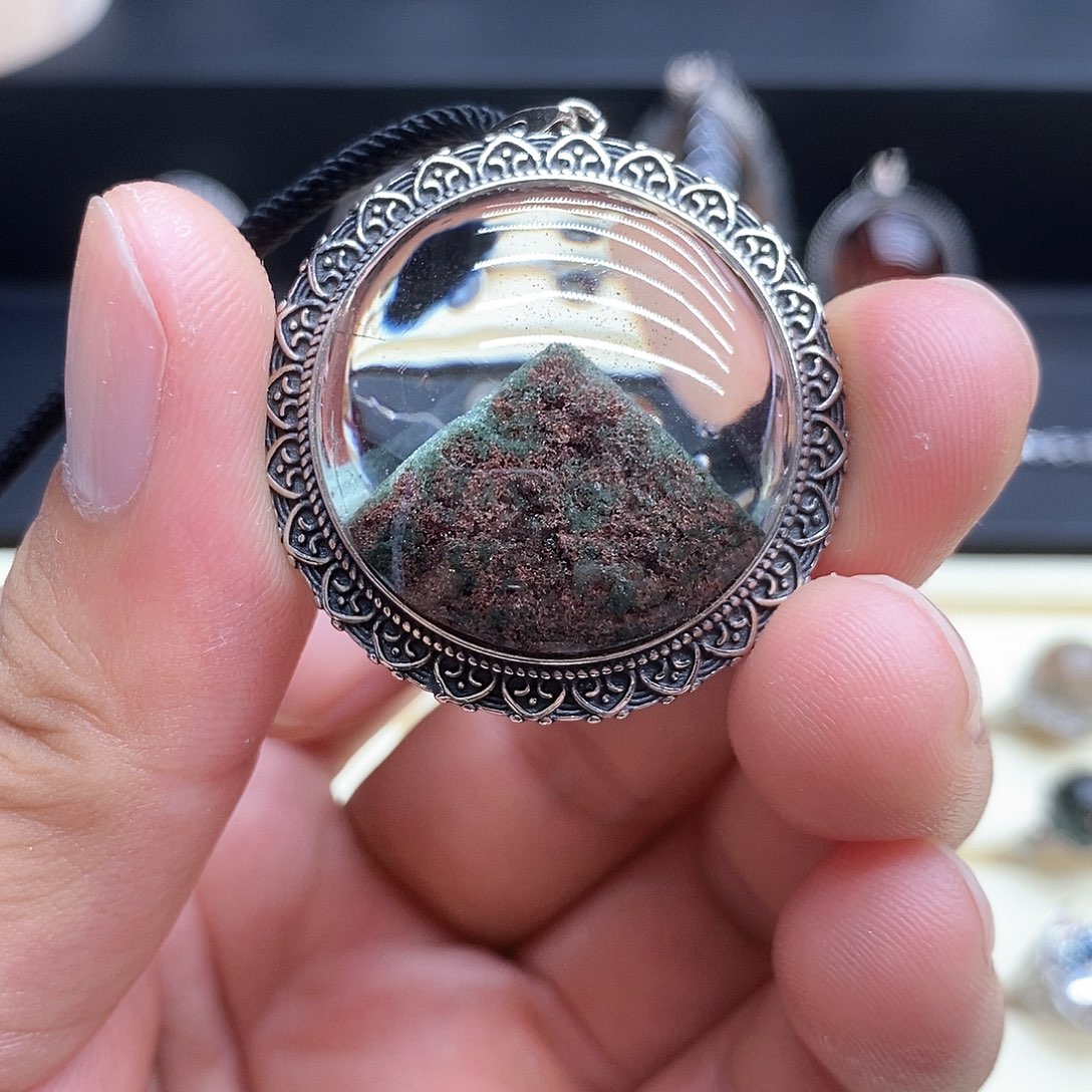 银S925镶嵌颈饰水晶✨**么天然水晶吊坠