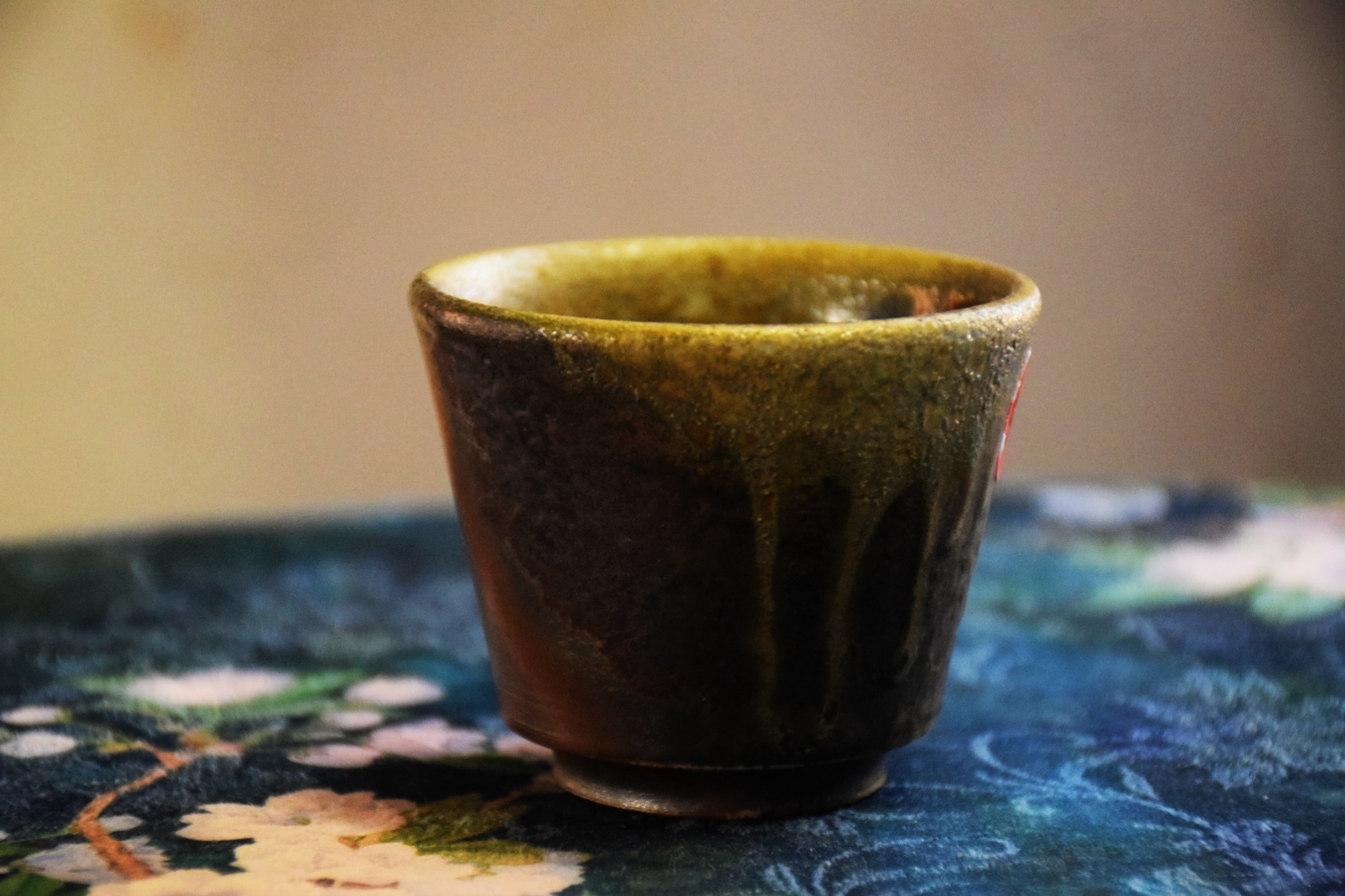 纯手工拉坯无釉柴烧主人杯