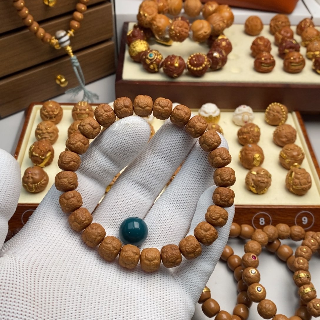 吊坠猴头核桃猴头