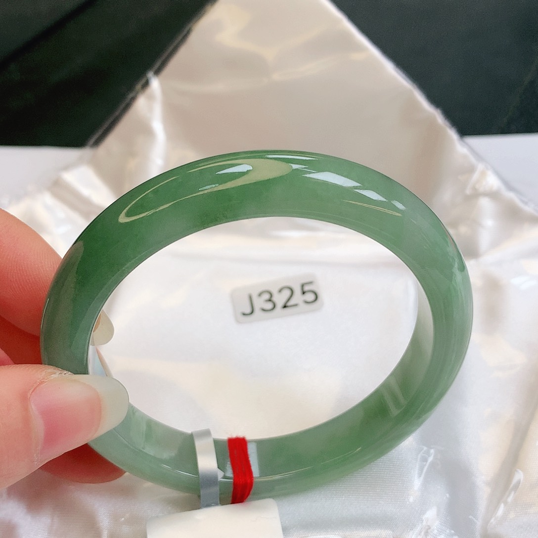 【闪购商品】翡翠手镯未镶嵌缅甸天然a货翡翠