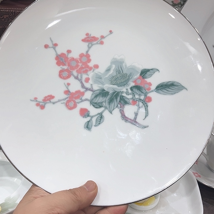 釉下五彩的瓷器和，