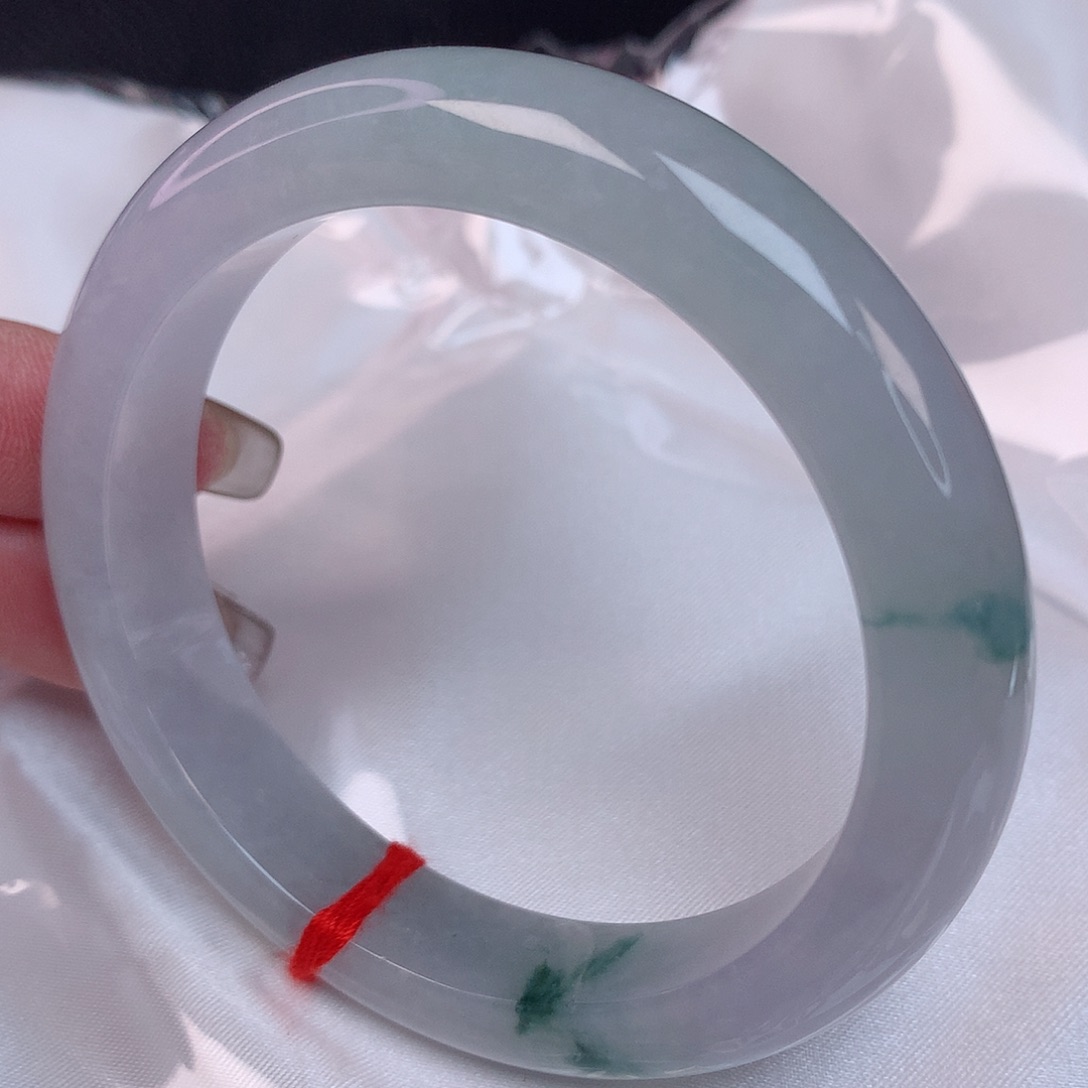 翡翠手镯未镶嵌?**?57 翡翠手镯