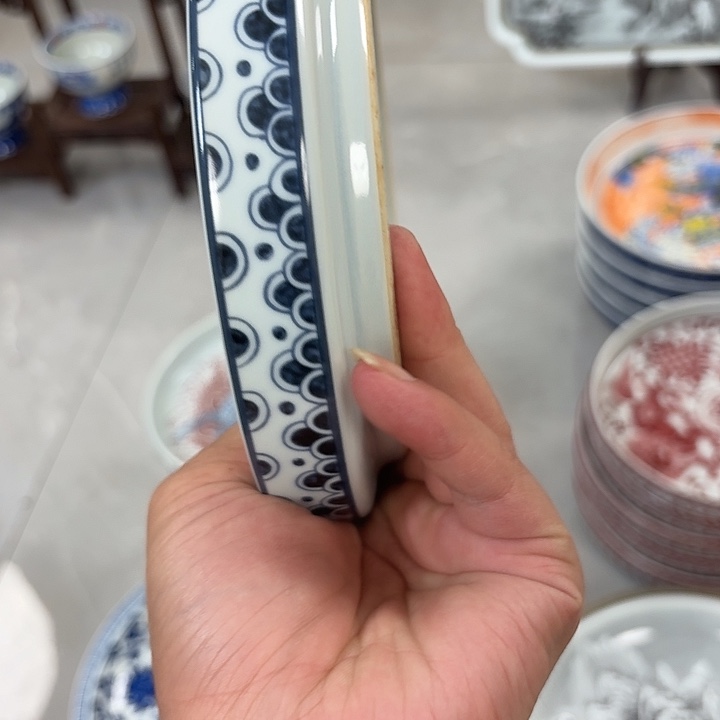 瓷片釉里红麒麟踏浪大胡乘景德镇