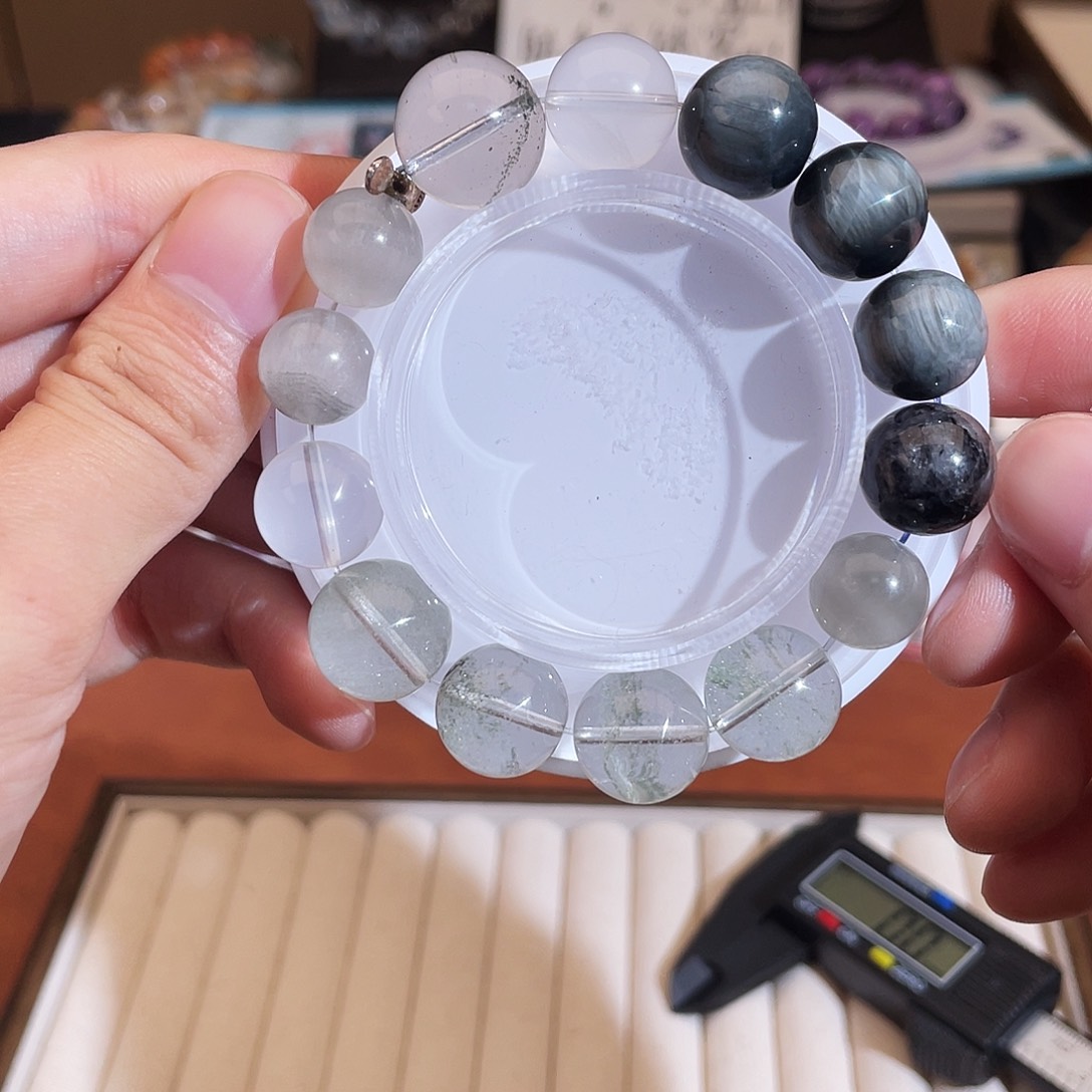 手链未镶嵌水晶鹰眼石千层绿幽灵设计款14m