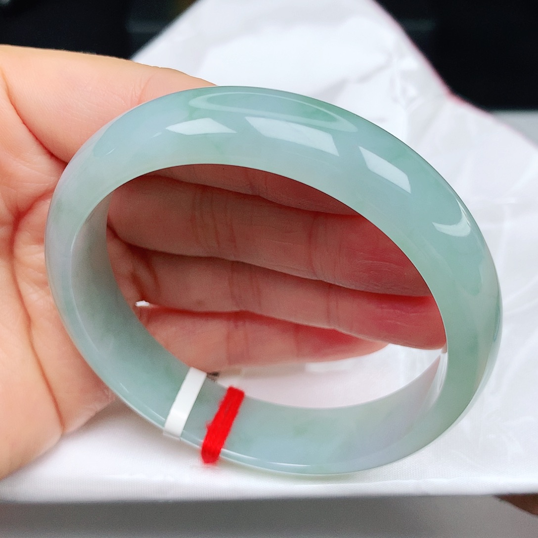 翡翠手镯未镶嵌冰胶绿2