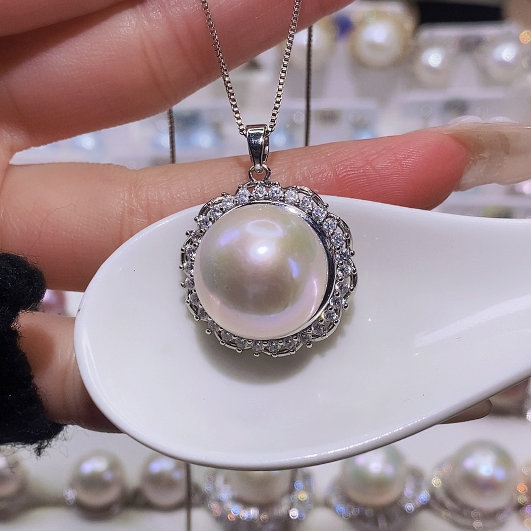 淡水珍珠颈饰合金