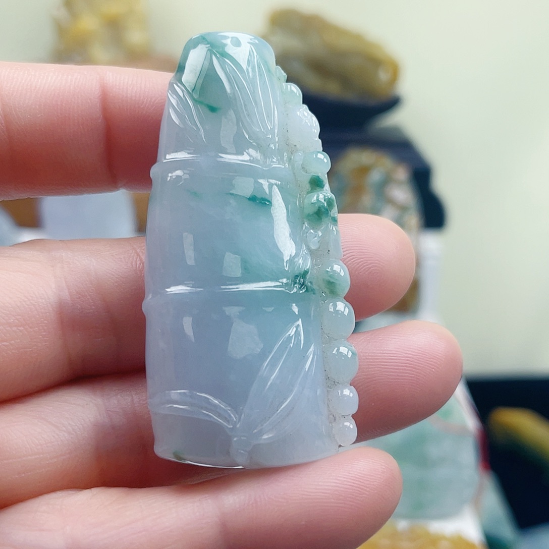 翡翠未镶嵌颈饰222222