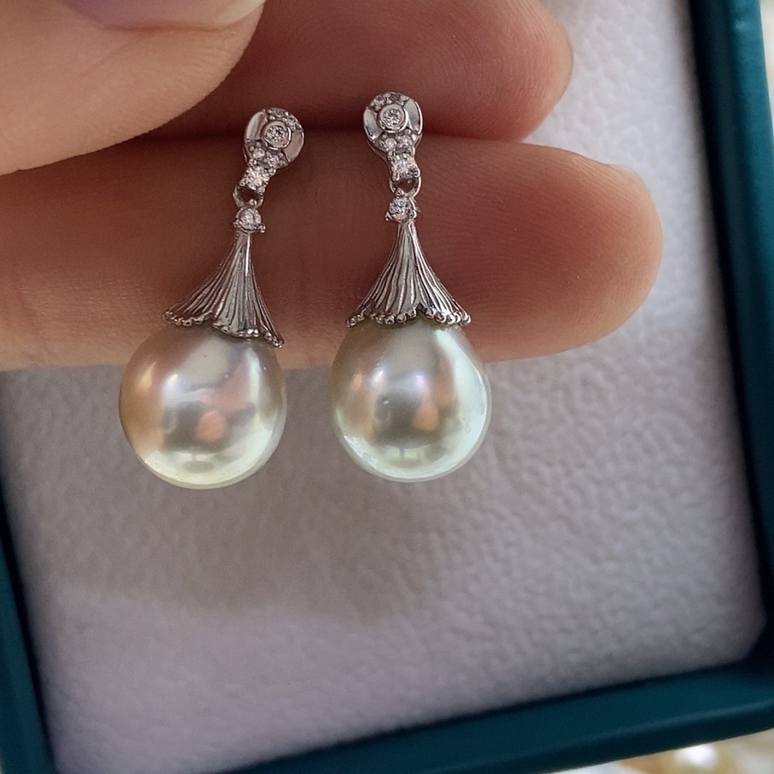 银S925镶嵌耳饰海水珍珠