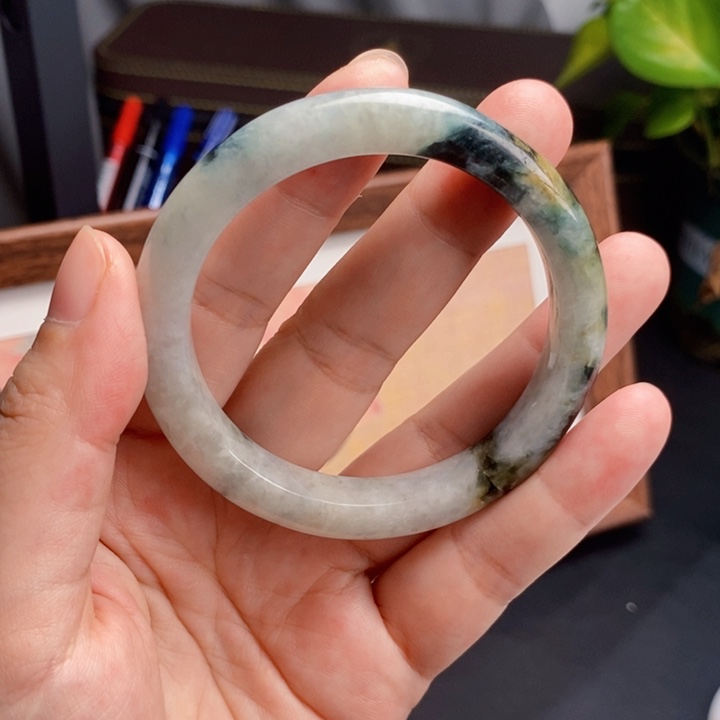 翡翠未镶嵌颈饰天然翡翠手镯53.5