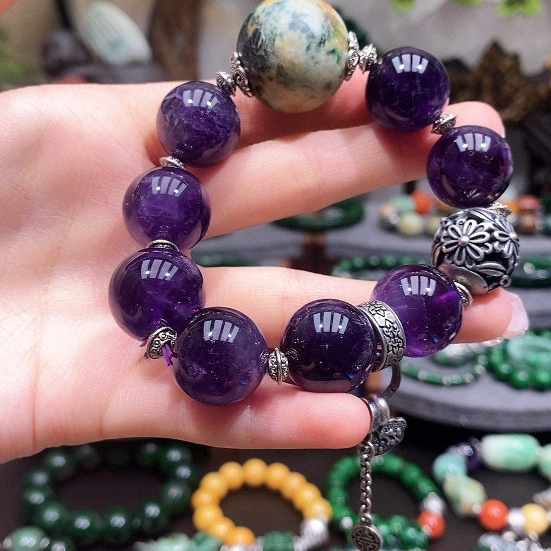 未镶嵌手链翡翠宁**远漂亮美眉