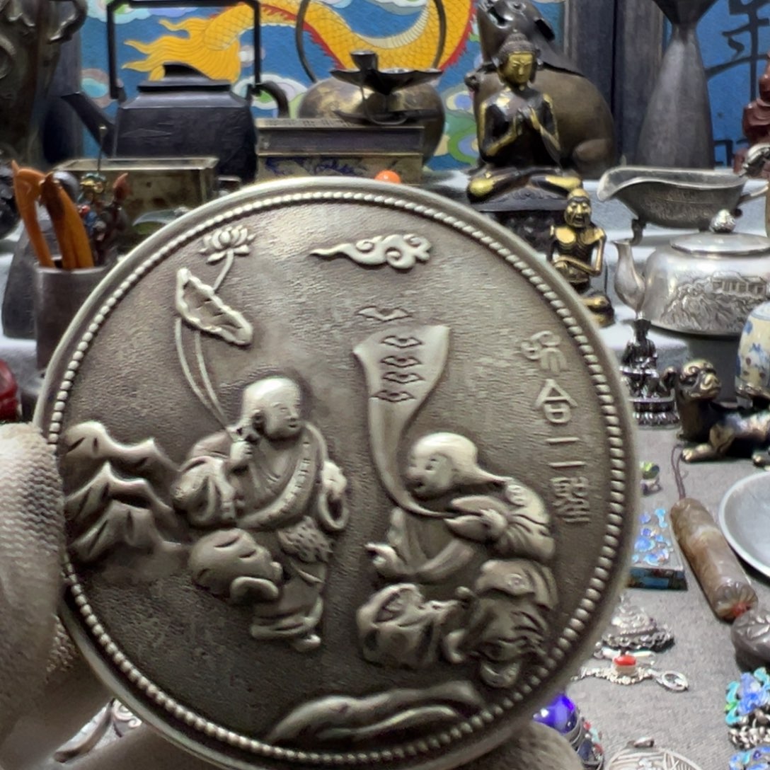 尺寸和重量都很合适哦哈