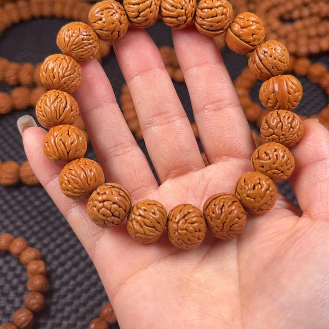 【闪购商品】桃核手串Y12链接手串