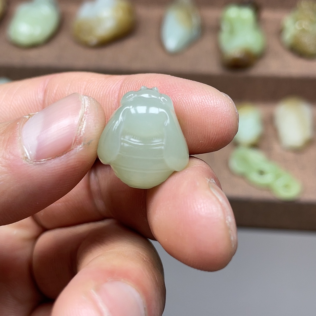 和田玉挂件未镶嵌