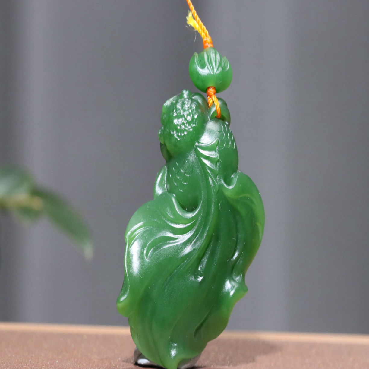 和田玉碧玉鱼挂件时尚美观适合男士佩戴