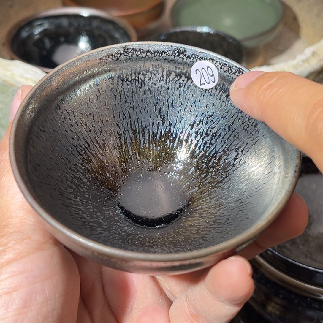 茶盏义兴龙窑坚持真柴烧微瑕