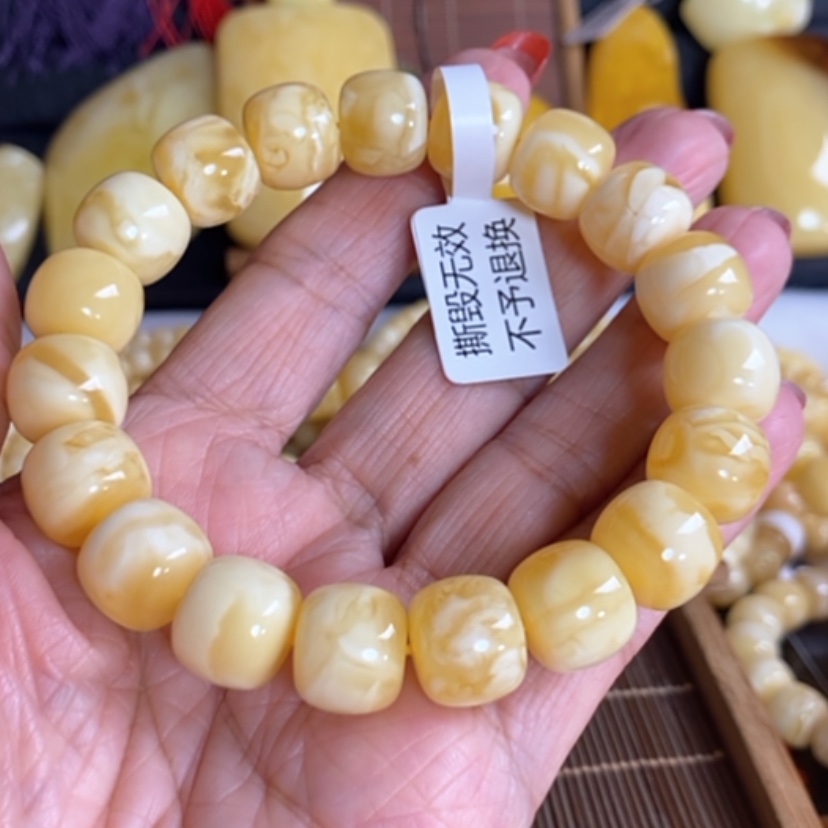 【闪购商品】蜜蜡手链未镶嵌石*俄料白妖花精工老型手串